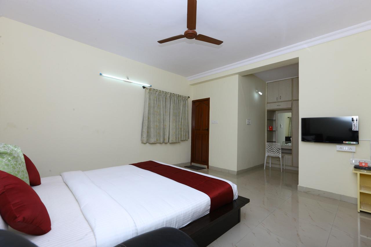 Oyo 9257 Egmore Csennai Kültér fotó